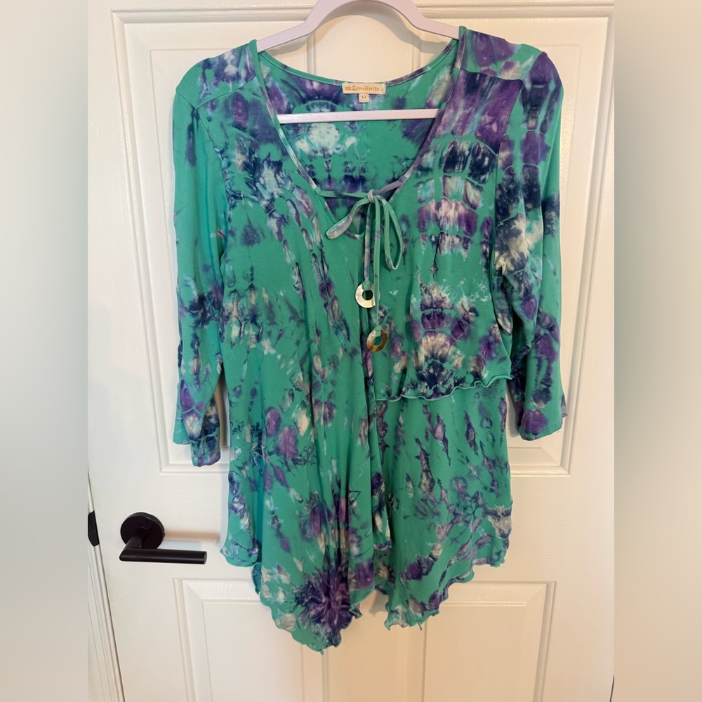Zen-Knits Green Purple Tie-Dye Tunic Top Blouse V-Neck Size M